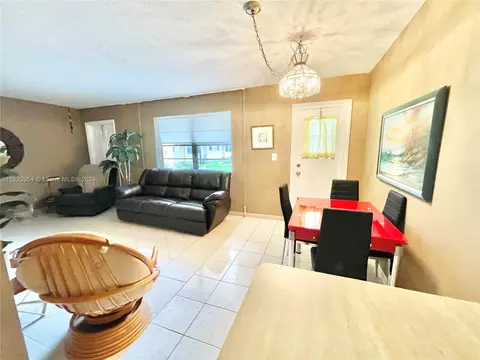 2145 Pierce St #120, Hollywood, FL 33020
