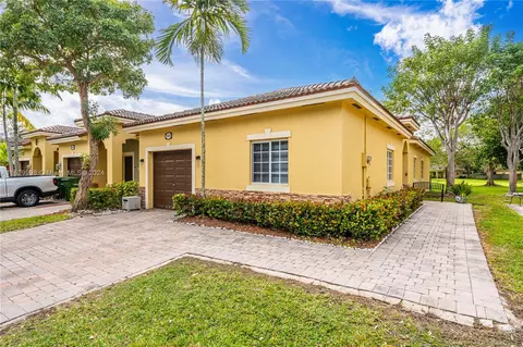 1220 NE 32 Ter, Homestead, FL 33033