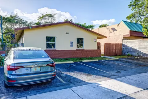 929 NW 3rd Ave, Fort Lauderdale, FL 33311