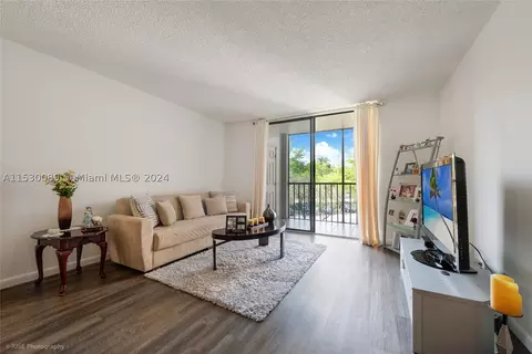 8650 SW 133rd Ave Rd #309, Miami, FL 33183