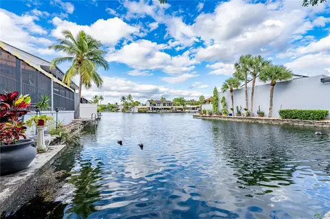 6371 Jack Rabbit Ln #6371, Miami Lakes, FL 33014