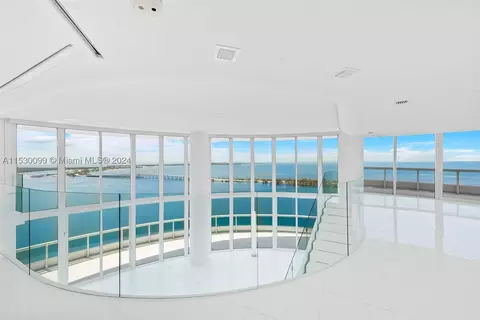 1643 Brickell Ave #3902, Miami, FL 33129