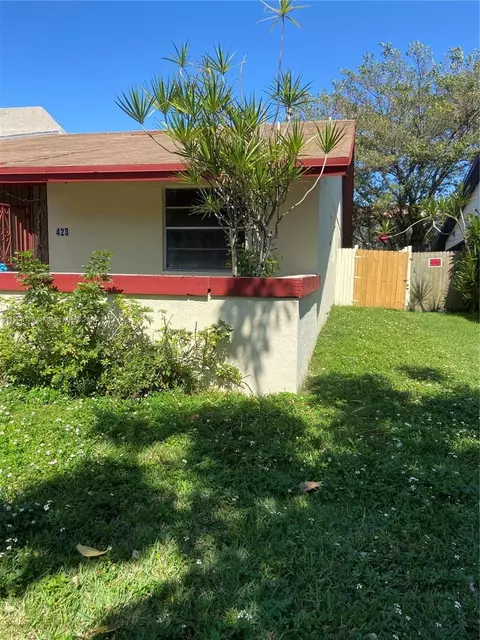 423 NW 6th St, Miami, FL 33136