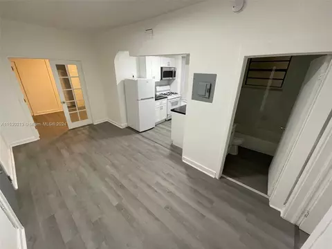 7149 Bay Dr #15, Miami Beach, FL 33141