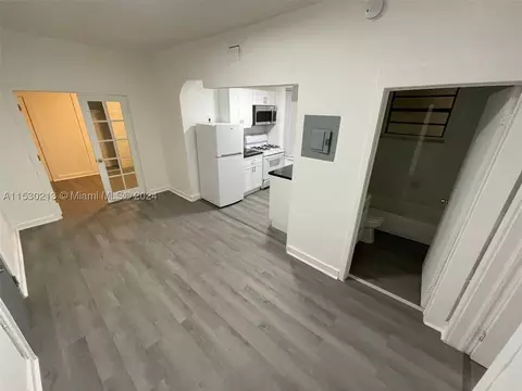 7149 Bay Dr #15, Miami Beach, FL 33141