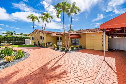 8630 SW 47th St, Miami, FL 33155