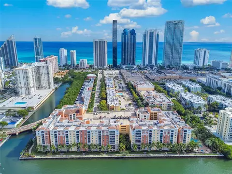 17100 N Bay Rd #GPH1912, Sunny Isles Beach, FL 33160