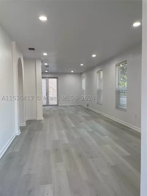 9302 SW 171st Ave, Miami, FL 33196