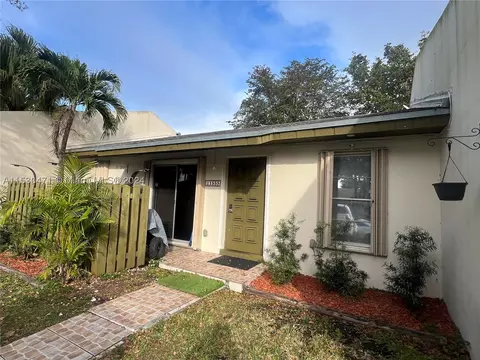 11555 SW 122nd Pl, Miami, FL 33186