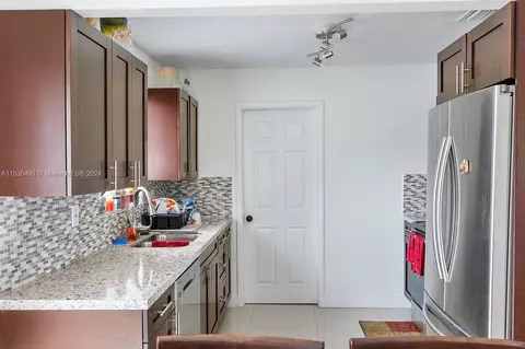 14464 SW 299th Ter, Homestead, FL 33033