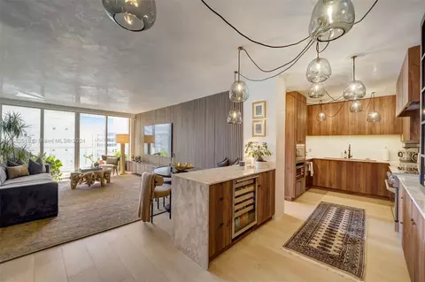 5600 Collins Ave #16V, Miami Beach, FL 33140