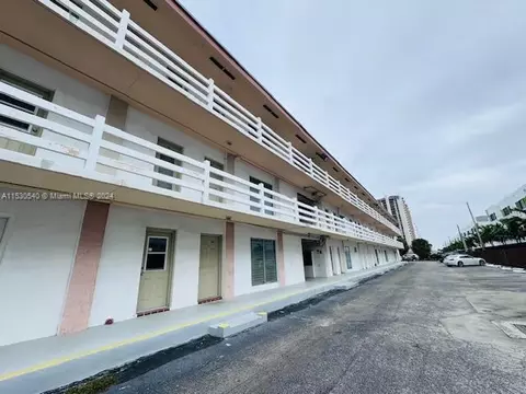 1600 NE 114th St #107, Miami, FL 33181