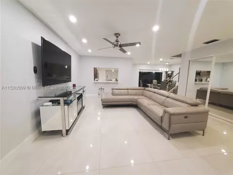 9029 SW 113 Place Cir W #9029, Miami, FL 33176