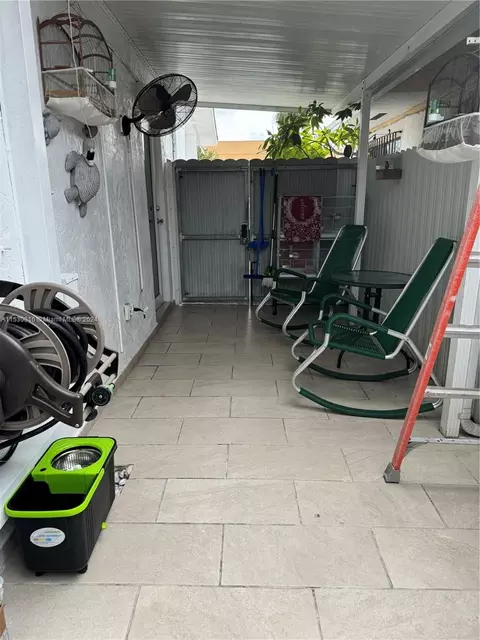 Other - 1179 W 40th Pl, Hialeah, FL 33012 photo 5 of 10