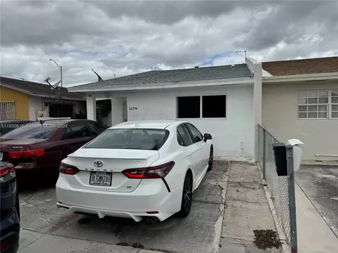 Exterior - 1179 W 40th Pl, Hialeah, FL 33012 photo 3 of 6