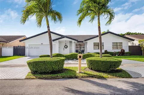 3938 SW 143rd Pl, Miami, FL 33175