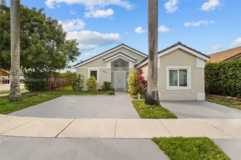 15586 SW 138th Ct, Miami, FL 33177