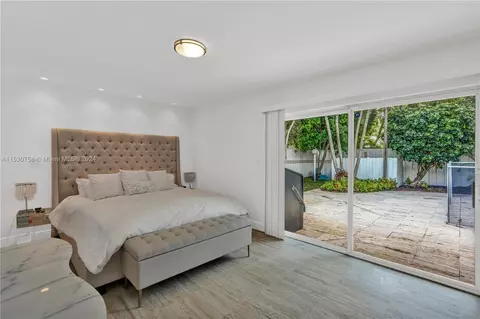 Bedroom - 310 Cypress Dr, Key Biscayne, FL 33149 photo 2 of 5