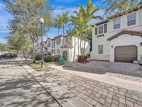 1117 NE 31st Ter, Homestead, FL 33033