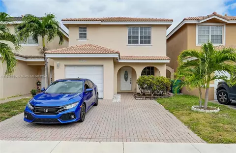 6785 NW 38th Dr, Lauderhill, FL 33319