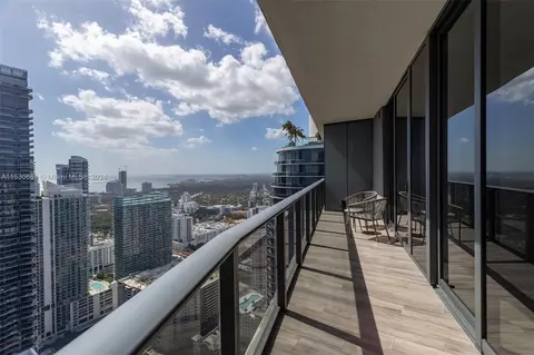 801 S Miami Ave #4904, Miami, FL 33130