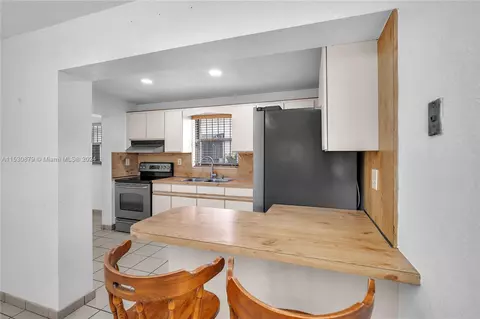 Kitchen - 960 E 43rd St, Hialeah, FL 33013 photo 4 of 7