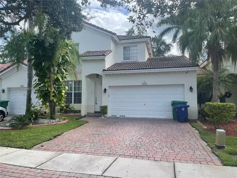 2521 SW 187th Ave, Miramar, FL 33029