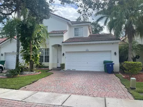 2521 SW 187th Ave, Miramar, FL 33029
