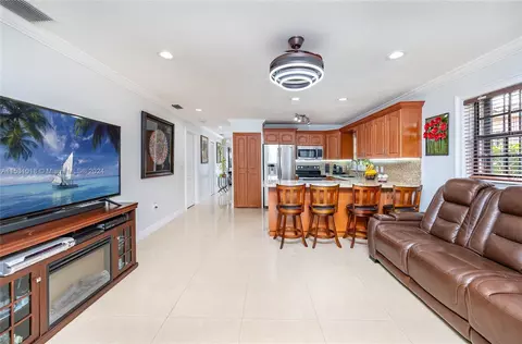 Other - 515 E 30th St, Hialeah, FL 33013 photo 4 of 4