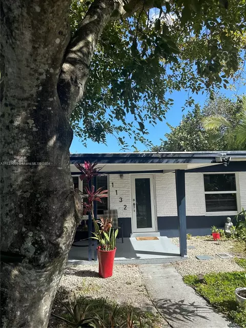 1132 NW 2nd Ave, Fort Lauderdale, FL 33311