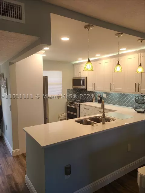 6850 Royal Palm Blvd #111G, Margate, FL 33063