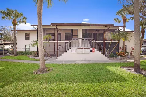 6531 SE Federal Hwy #F206, Stuart, FL 34997