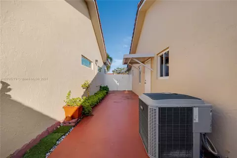 Exterior - 6938 W 30th Ave, Hialeah, FL 33018 photo 8 of 9
