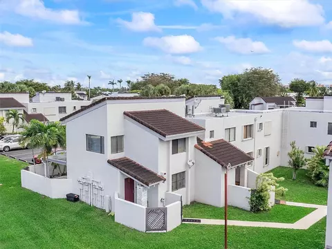 760 NW 106th Ave #8B4-2, Miami, FL 33172