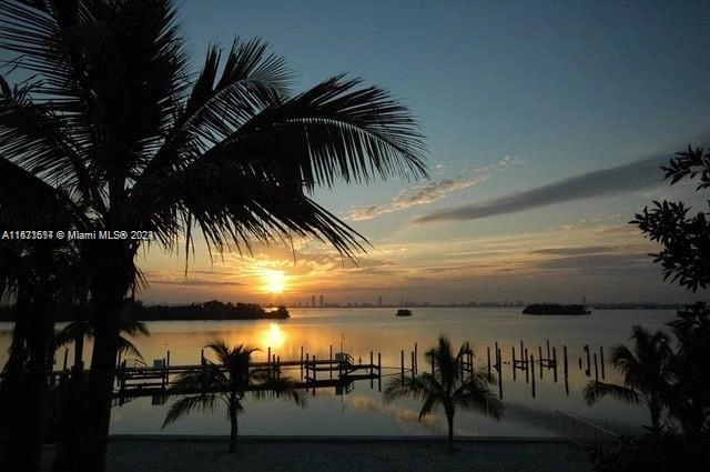 750 NE 64th St Unit B303  