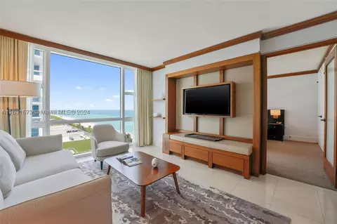 6801 Collins Ave #811, Miami Beach, FL 33141