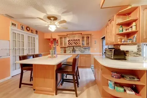 3237 NW 118th Ln, Coral Springs, FL 33065