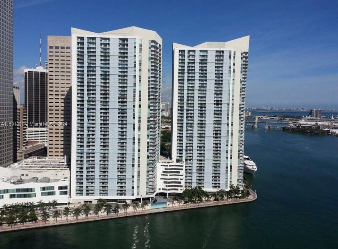 325 S Biscayne Blvd Unit 4322  