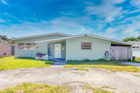6710 Mckinley St, Hollywood, FL 33024