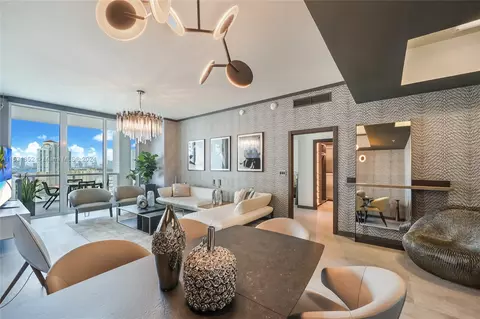 50 S Pointe Dr #1805, Miami Beach, FL 33139