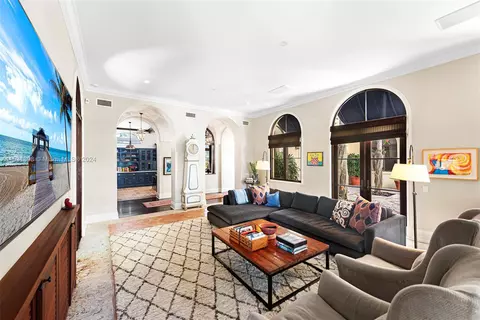 Living - 5295 Hammock Dr, Coral Gables, FL 33156 photo 4 of 5