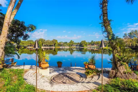 Exterior - 5295 Hammock Dr, Coral Gables, FL 33156 photo 19 of 26