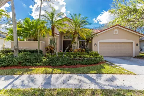 1278 Ginger Cir, Weston, FL 33326