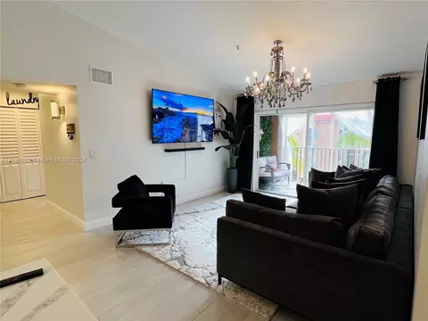 2071 Renaissance Blvd #306, Miramar, FL 33025