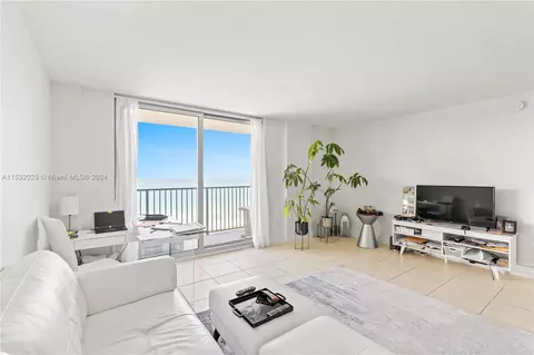 9273 Collins Ave #1111, Surfside, FL 33154