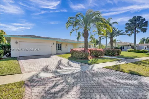 483 Sailboat Cir, Weston, FL 33326