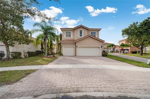 1710 NE 37th Pl, Homestead, FL 33033
