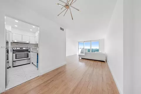 1200 West Ave #1209, Miami Beach, FL 33139