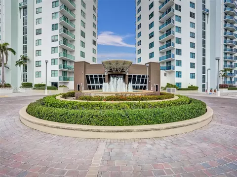 2641 N Flamingo Rd #2301N, Sunrise, FL 33323