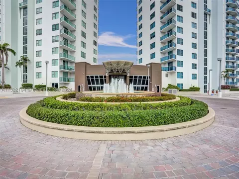 2641 N Flamingo Rd #2301N, Sunrise, FL 33323